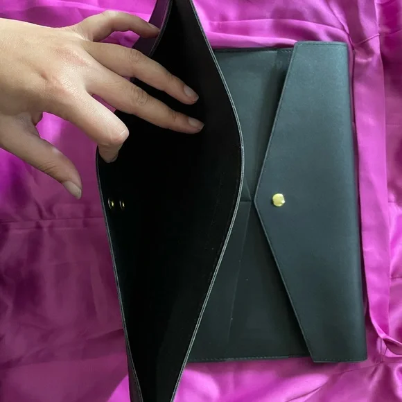 Glass Ladder & Co. Portfolio Clutch